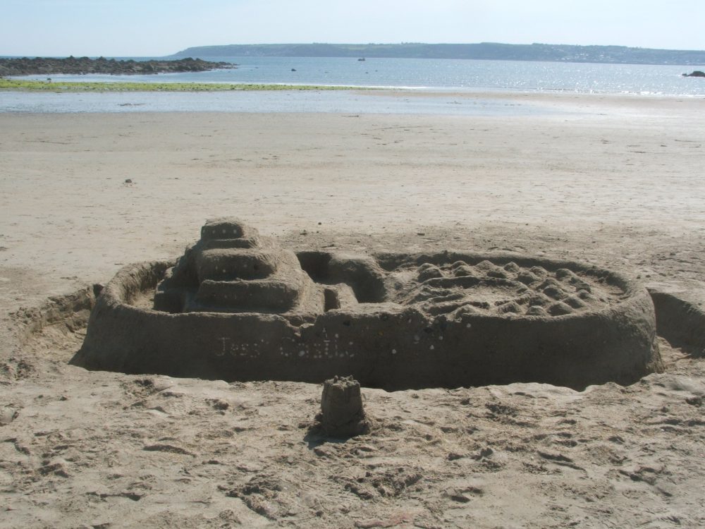 sandcastle, marazion