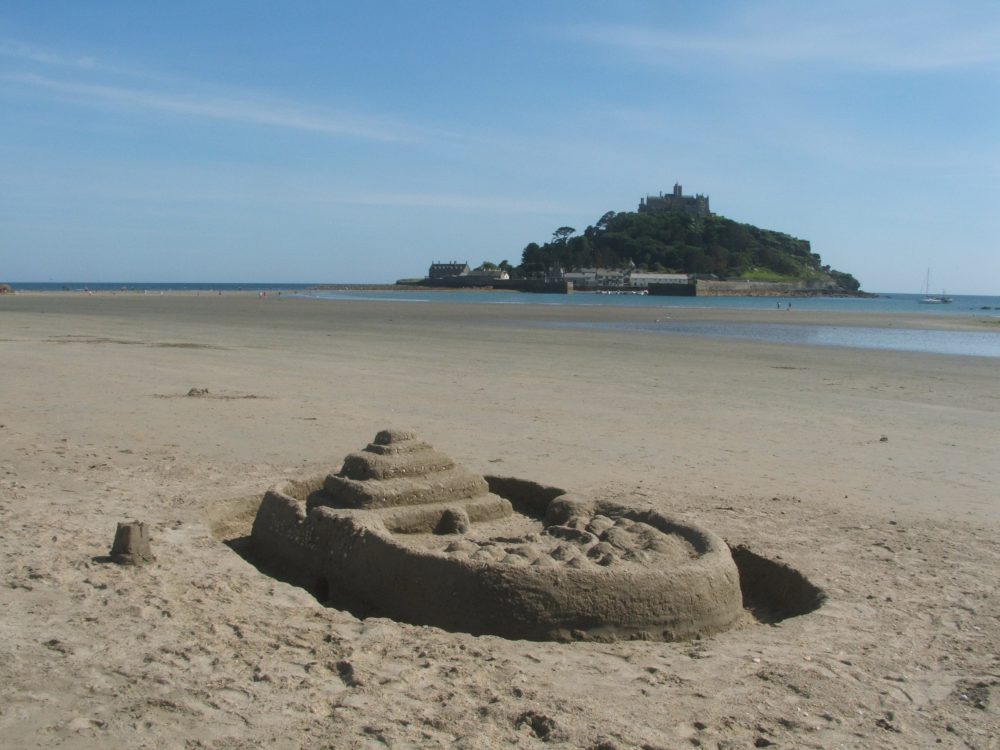 sandcastle, marazion