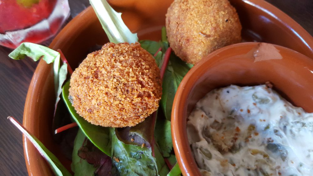 fish cakes at The Vault