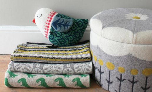 sally nencini knitted storage stool