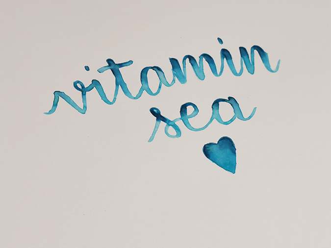 vitamin sea blended lettering