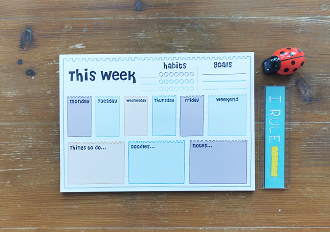 Weekly planner pad from Oops a Daisy - review