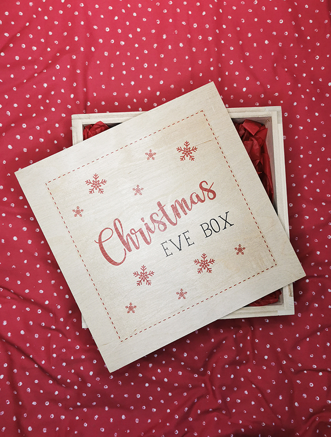 Christmas Eve Hamper from Virginia Hayward - review and giveaway
